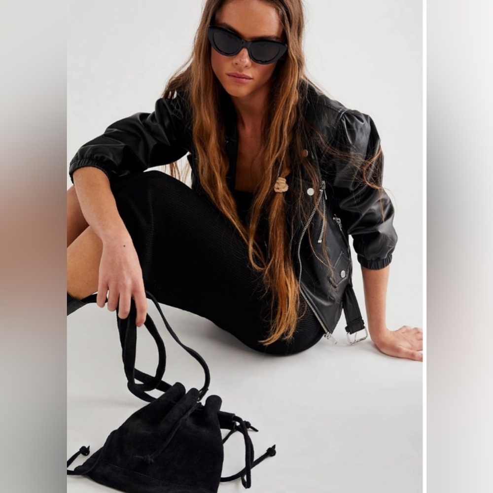Free People Billy Suede Crossbody ❤️ NWT - Picture 3 of 8
